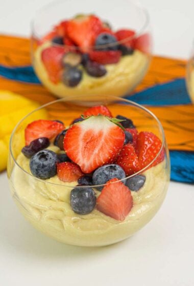 Mango Sunrise Oat Bowl